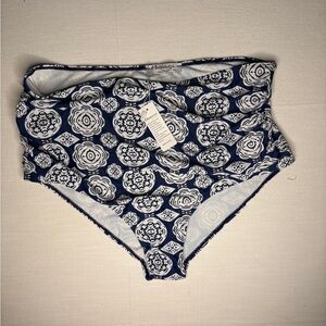 MARINA Navy and White Patterned Bikini Bottom Shorts Size XXL